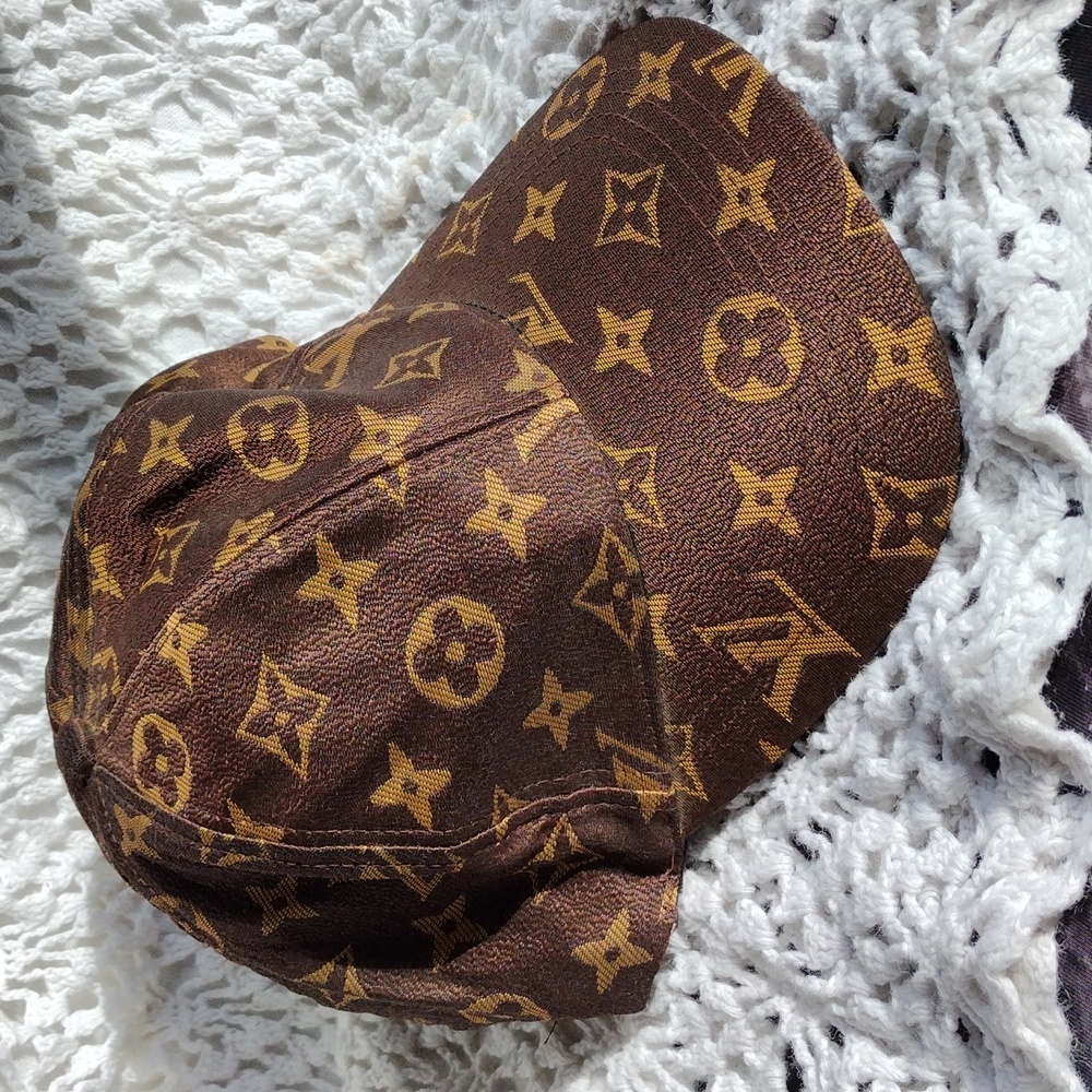 LV brown and gold baseball hat/cap